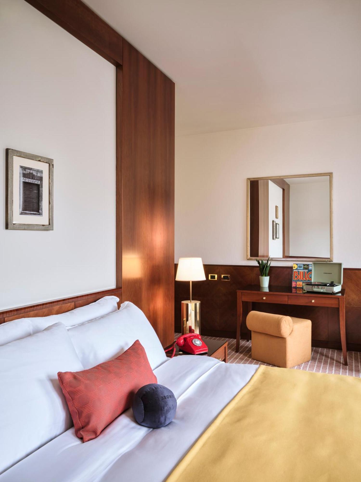 Max Brown Hotel Missori, Part Of Sircle Collection Milan Extérieur photo